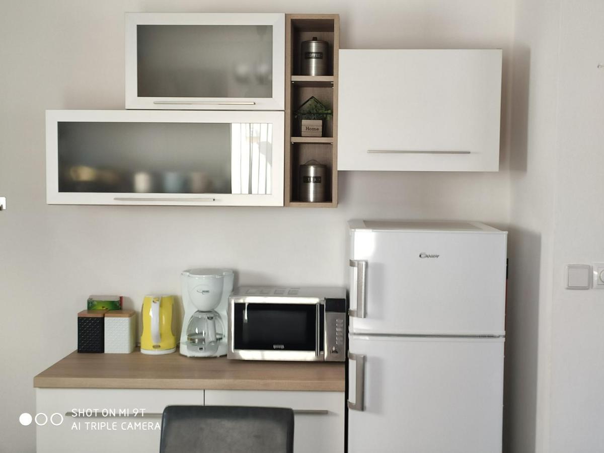 Apartment Sandra Vodice Bagian luar foto