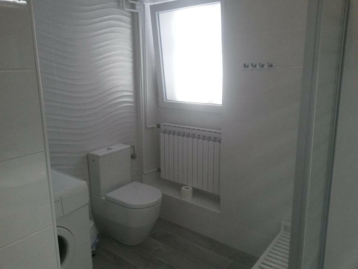Apartment Sandra Vodice Bagian luar foto