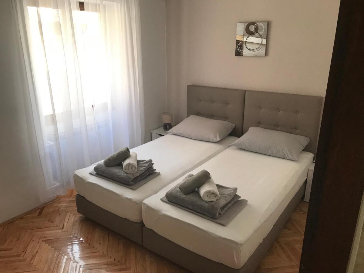Apartment Sandra Vodice Bagian luar foto